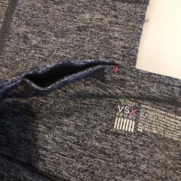 Victoria’s Secret Crop Leggings - Picture 2 of 5